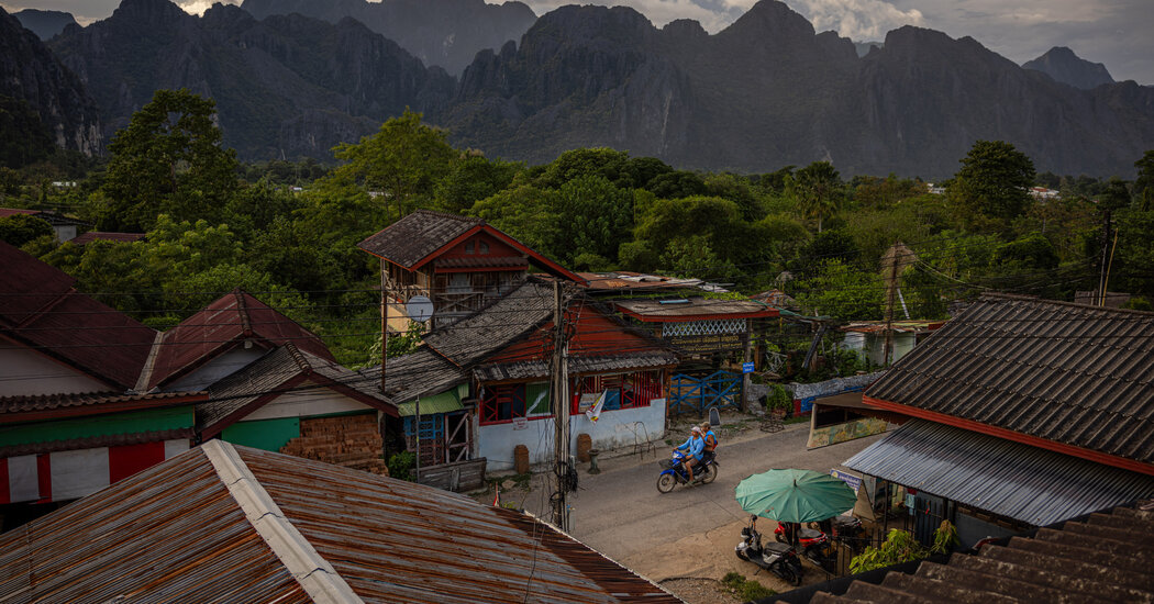 Este Anul în Care Laos Face Pasul?